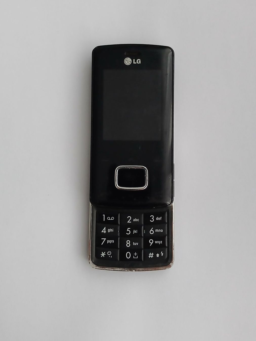 LG Telefoni cellulari / Smartphones: LG Slider Handy Schwarz – Usato da Kloten venduto da Travolli