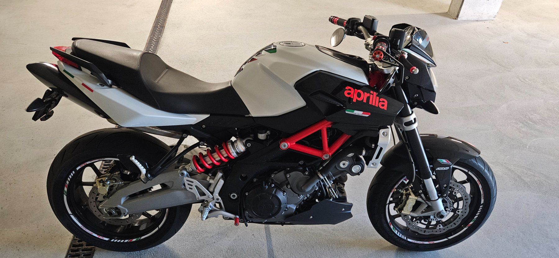 Aprilia Strada: Aprilia Shiver 750ccm – Usato da Magden venduto da marcofrasco01