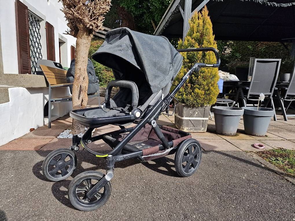 Poussette: Kinderwagen & Autositz mit Station – D'occasion à Udligenswil par imelda.risi