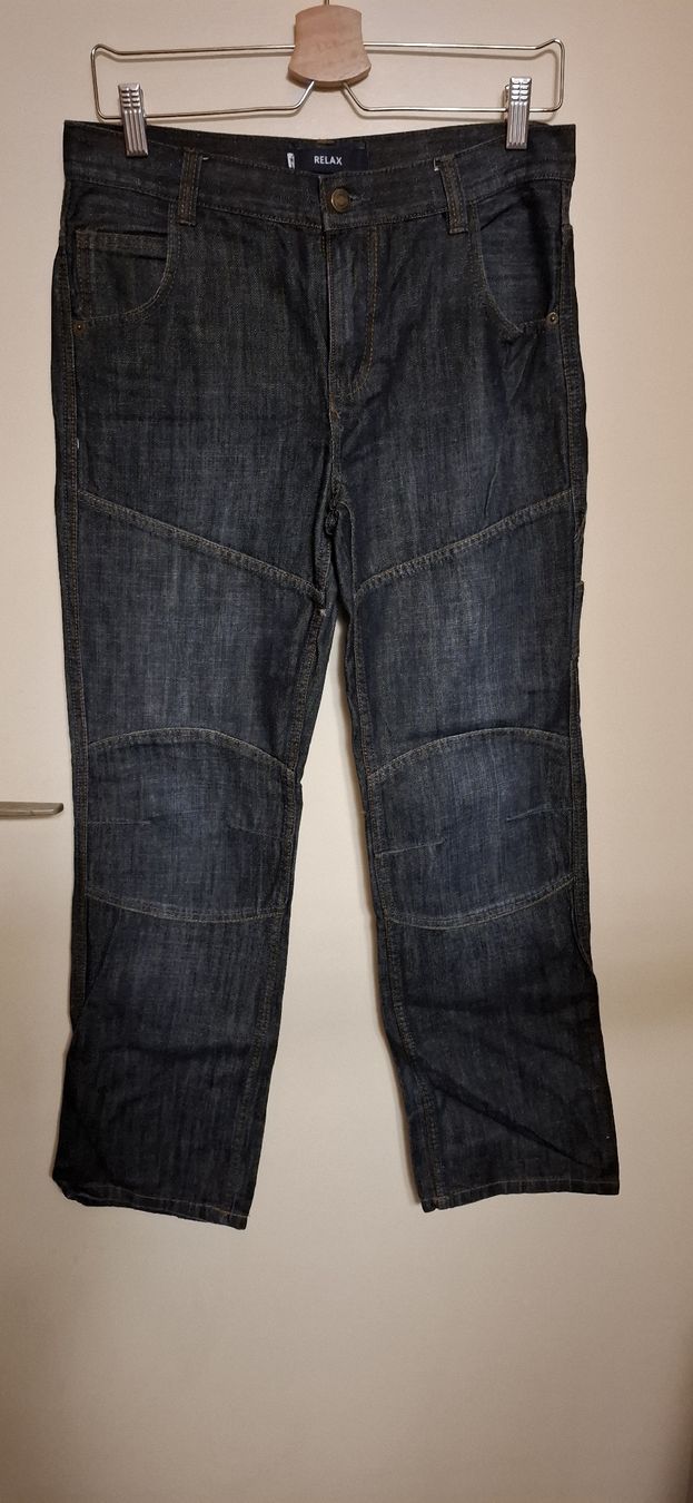 Jeans: Jean, relax, 14ans – Gebraucht aus Lausanne von GeoTrouvetou1952