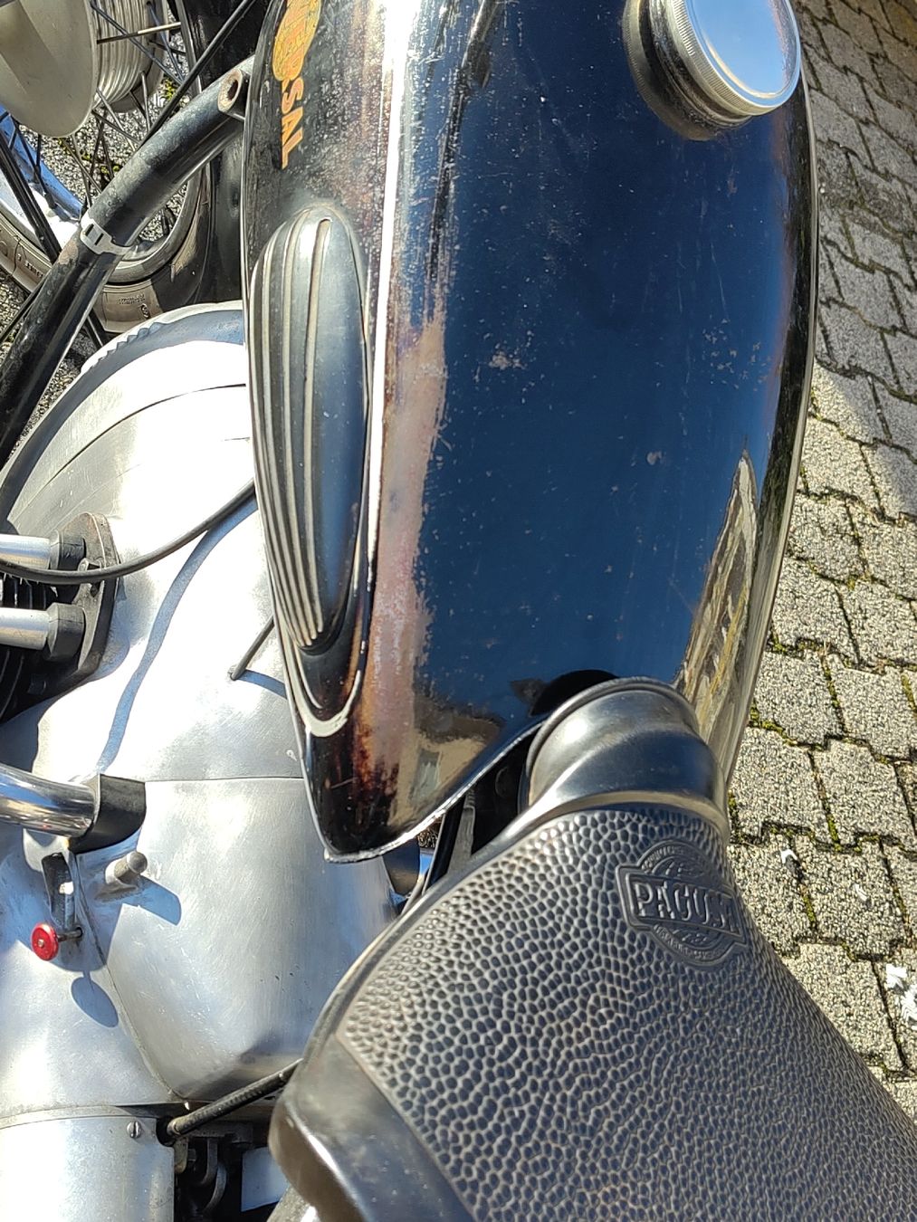 Strada: Universal B50 - Veteran – Usato da Bevaix venduto da code22 3
