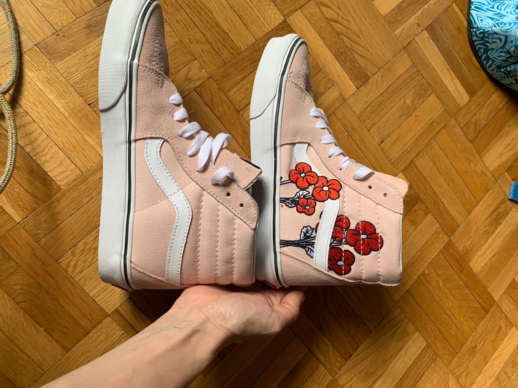 Vans Herrenschuhe: Vans SK8 - hi Disney Schuhe – Gebraucht aus Zürich von Sashkica 1
