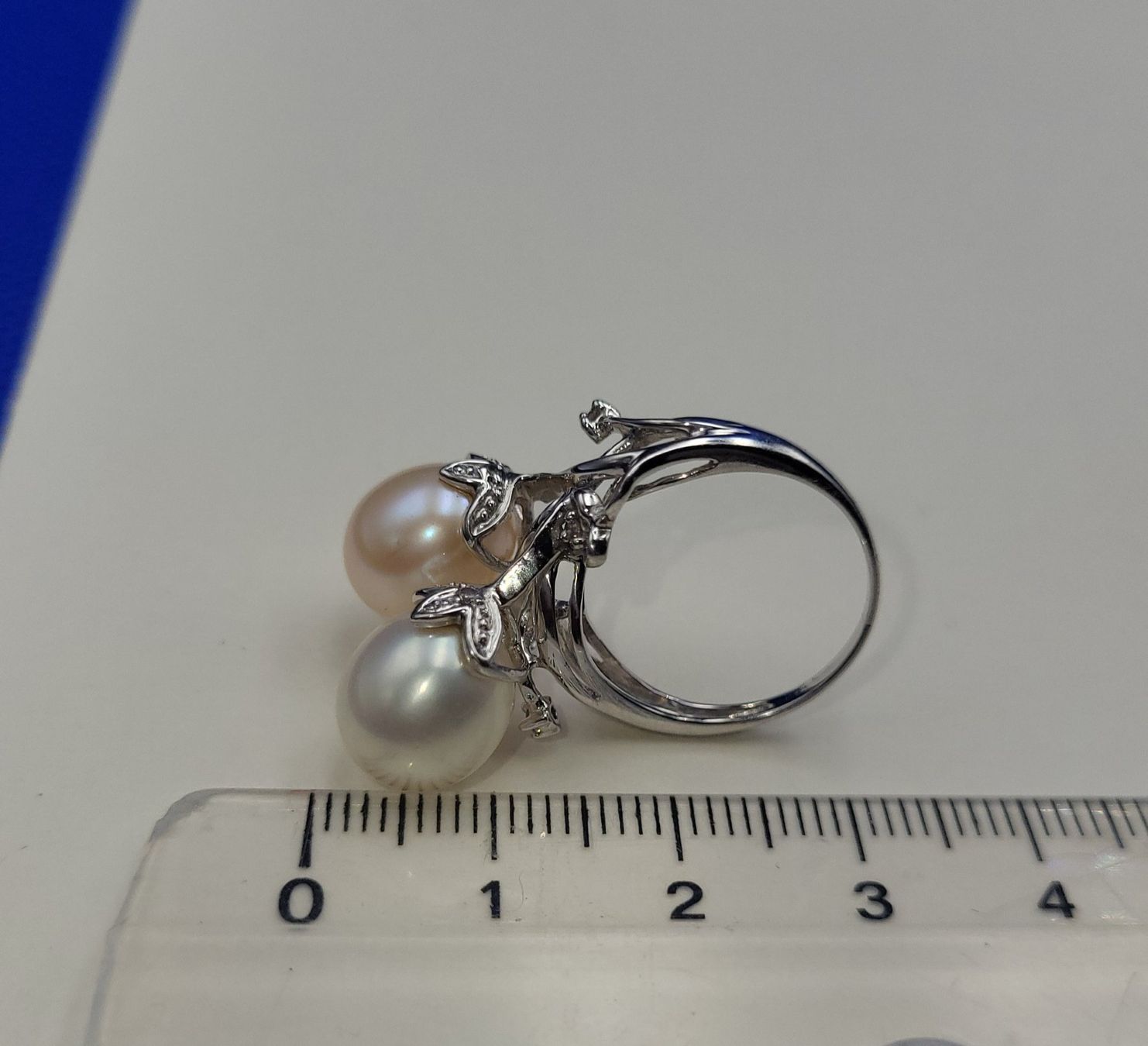 Anelli: 585 Weiss Gold Ring Mit Brillanten Und  Perlen – Usato da Wald ZH venduto da Aniade 3
