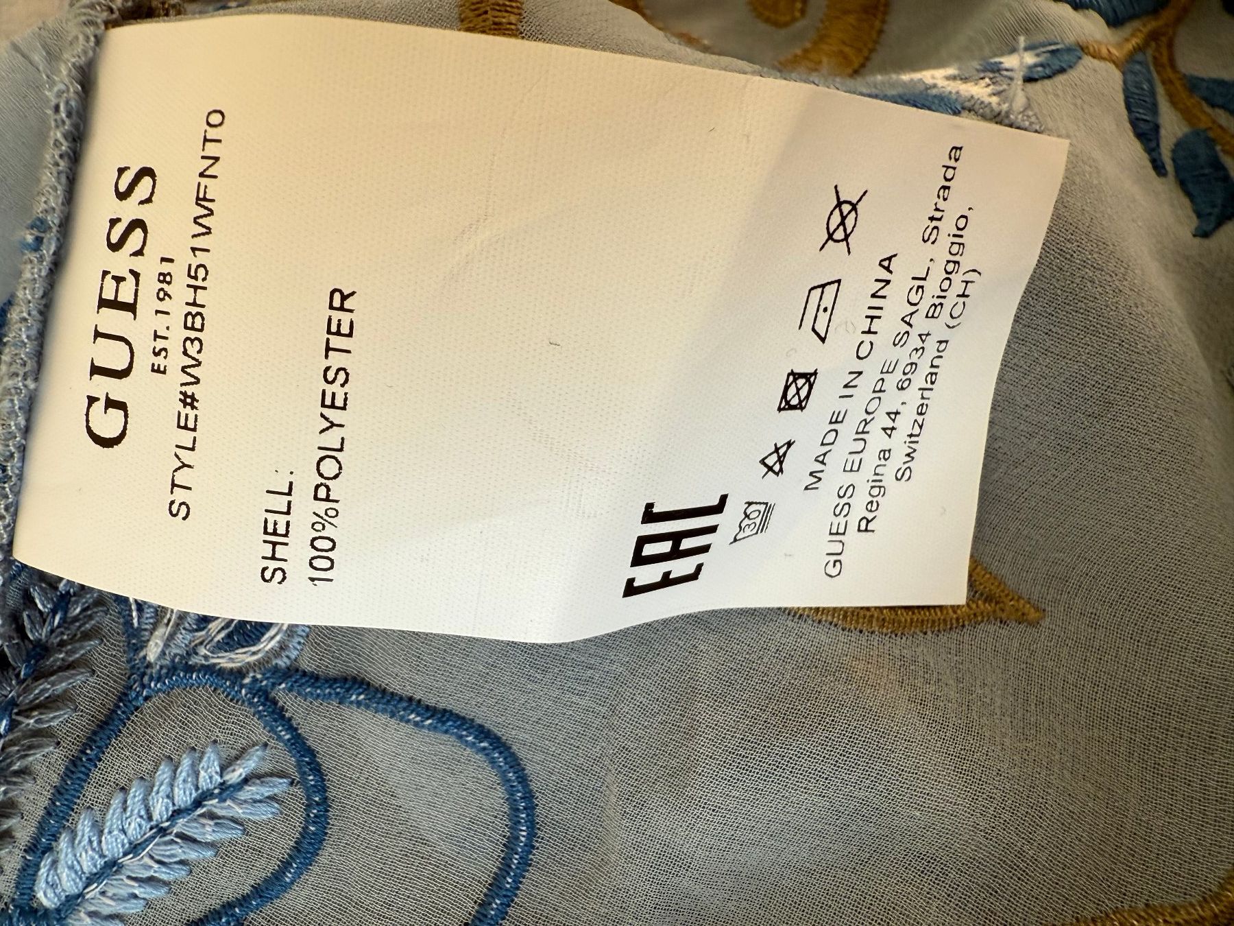 Guess Camicette: Neue Guess Bluse Grösse Gr. S – Nuovo (secondo la descrizione) da Kirchdorf AG venduto da coco123 9