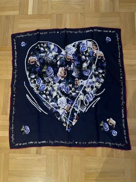 Foulard & Sciarpe: Seiden Foulard 100% – Nuovo (secondo la descrizione) da Walenstadt venduto da ricamul