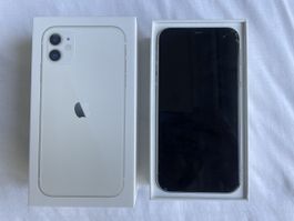 Apple iPhone 11- 128GB - Risse aber funktioniert einwandfrei
