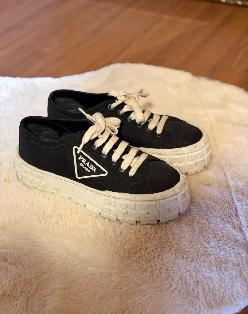 Prada Chaussures femmes: PRADA- Double Wheel sneaker 38 – D'occasion à Buchs SG par BobRob 2