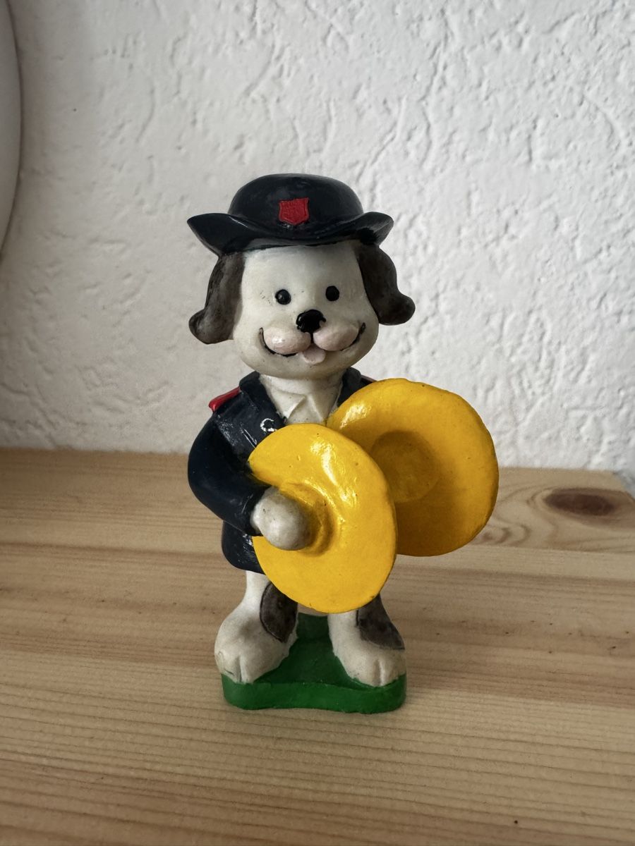 Sculture & Statue: Vintage Hundefigur mit Becken – Usato da Gerlafingen venduto da naj_vj8s 4