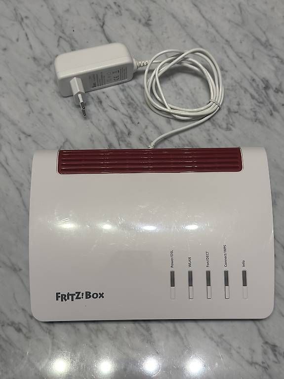 Modem & Router: FRITZBOX 7590 – Usato da Niederbipp venduto da Bazhkim