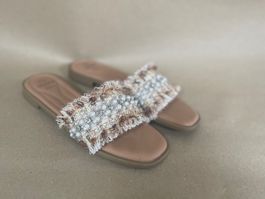 Sandaletten mit Perlen und Strass Gr. 40