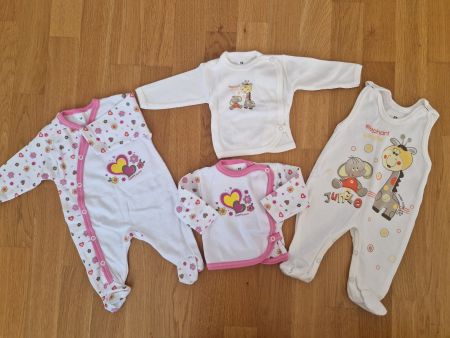 Neu Baby Kleider Set 4-teilig Grösse 56
