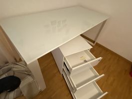 Schreibtisch weiss mit Rollcontainer Glasplatte gebraucht