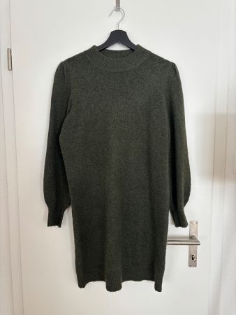 Strickkleid