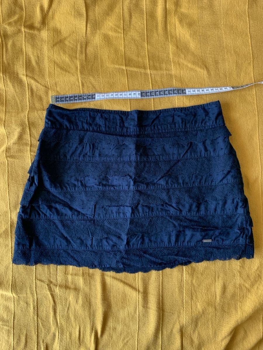 Hollister Gonne: Mini-Rock,  Gr. L, marineblau – Usato da Winterthur venduto da Samu-V