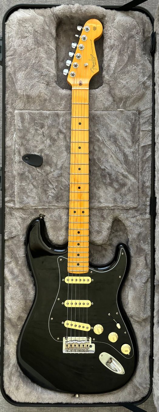 Fender Strumenti musicali: Fender Stratocaster American Professional II – Nuovo (secondo la descrizione) da Zürich venduto da ste_nqh7