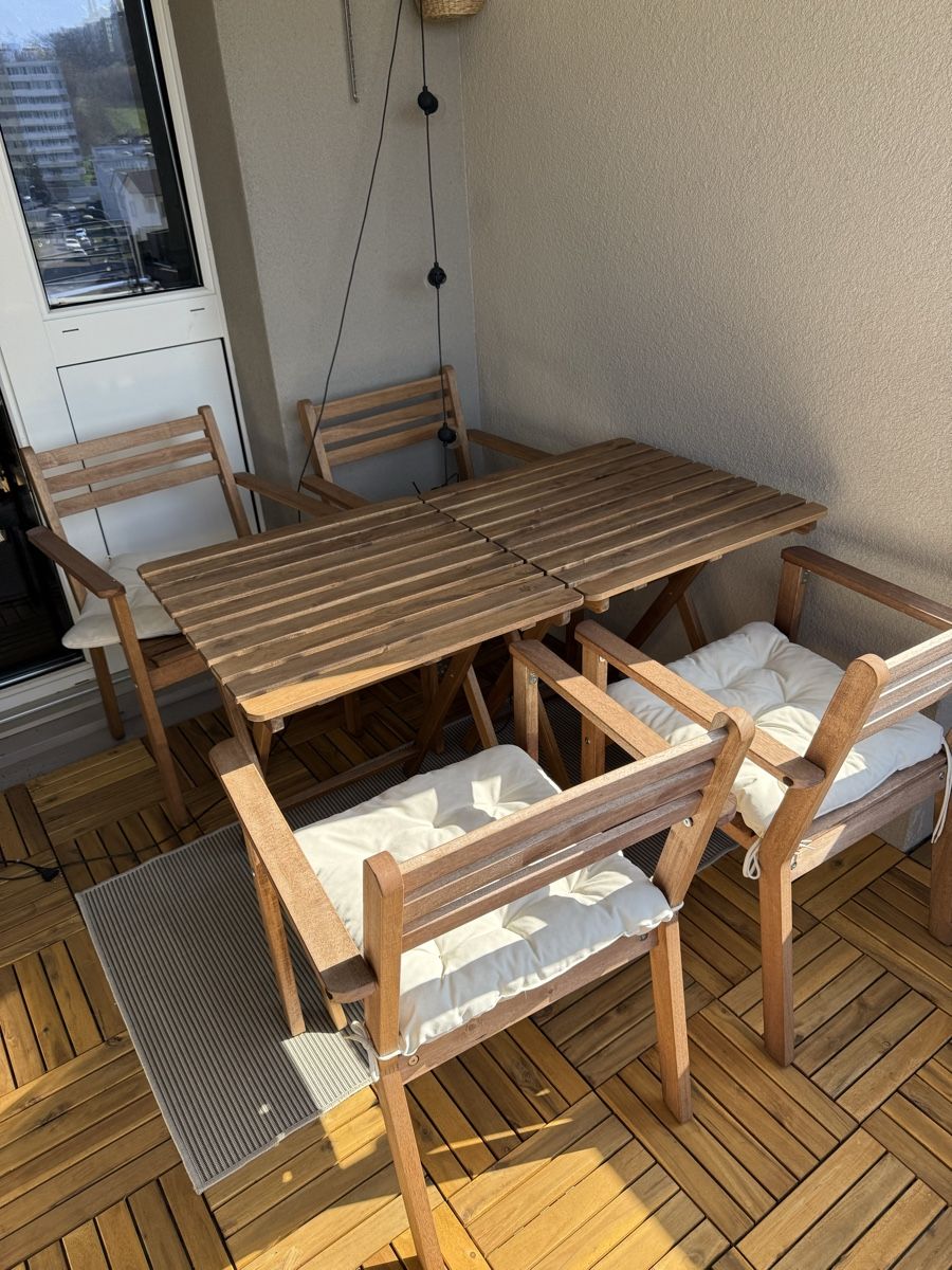 Ikea Set di tavolo e panche: Ikea Garten- / Balkonmöbel – Usato da Ebikon venduto da Leonievn