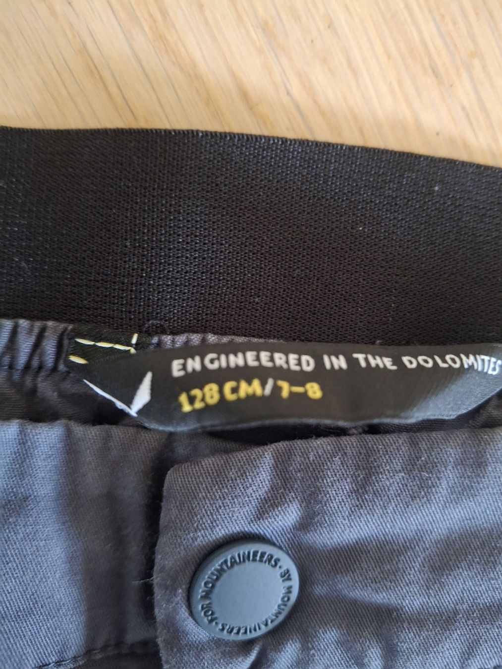 Salewa Pantaloni: Salewa Wanderhosen 128 und 140 – Usato da Fribourg venduto da Palli294 3