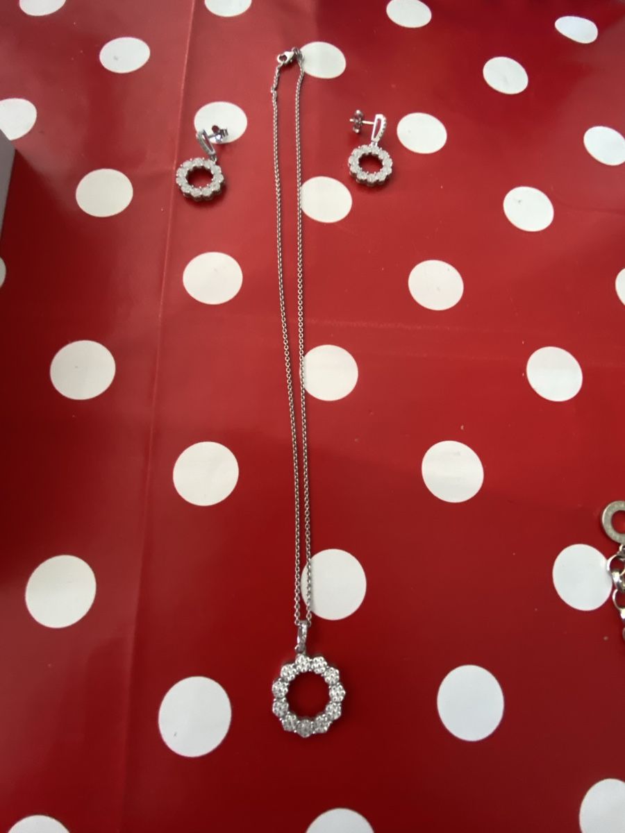 Altri gioielli: Ensemble de bijoux – Nuovo (secondo la descrizione) da Grand-Lancy venduto da Didine015