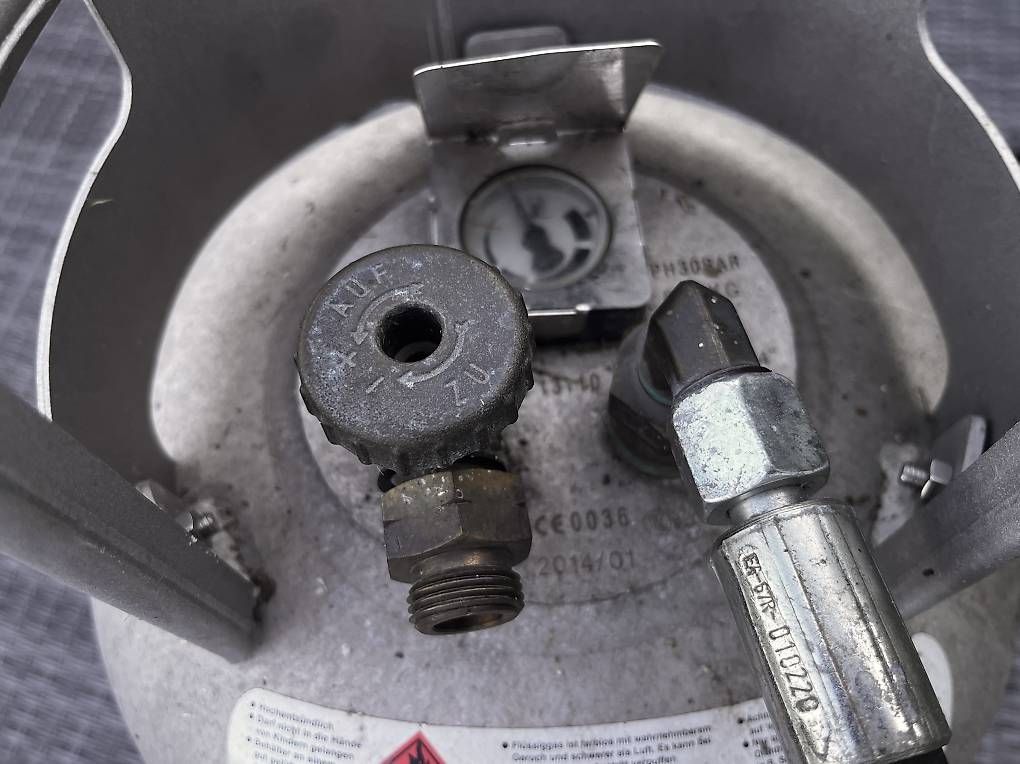 Appareils à gaz et accessoires: Alugasflasche/Gastank – D'occasion à Mörschwil par fhc 1