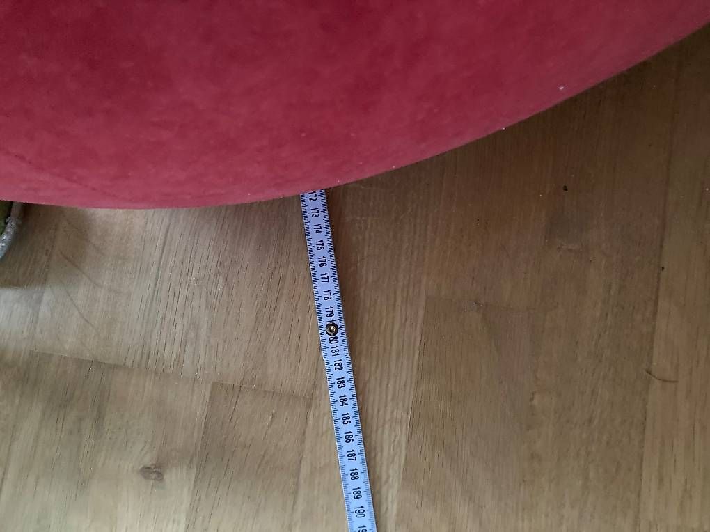 Sofas: Sofa in rot – D'occasion à Rhäzüns par garfield_001 4
