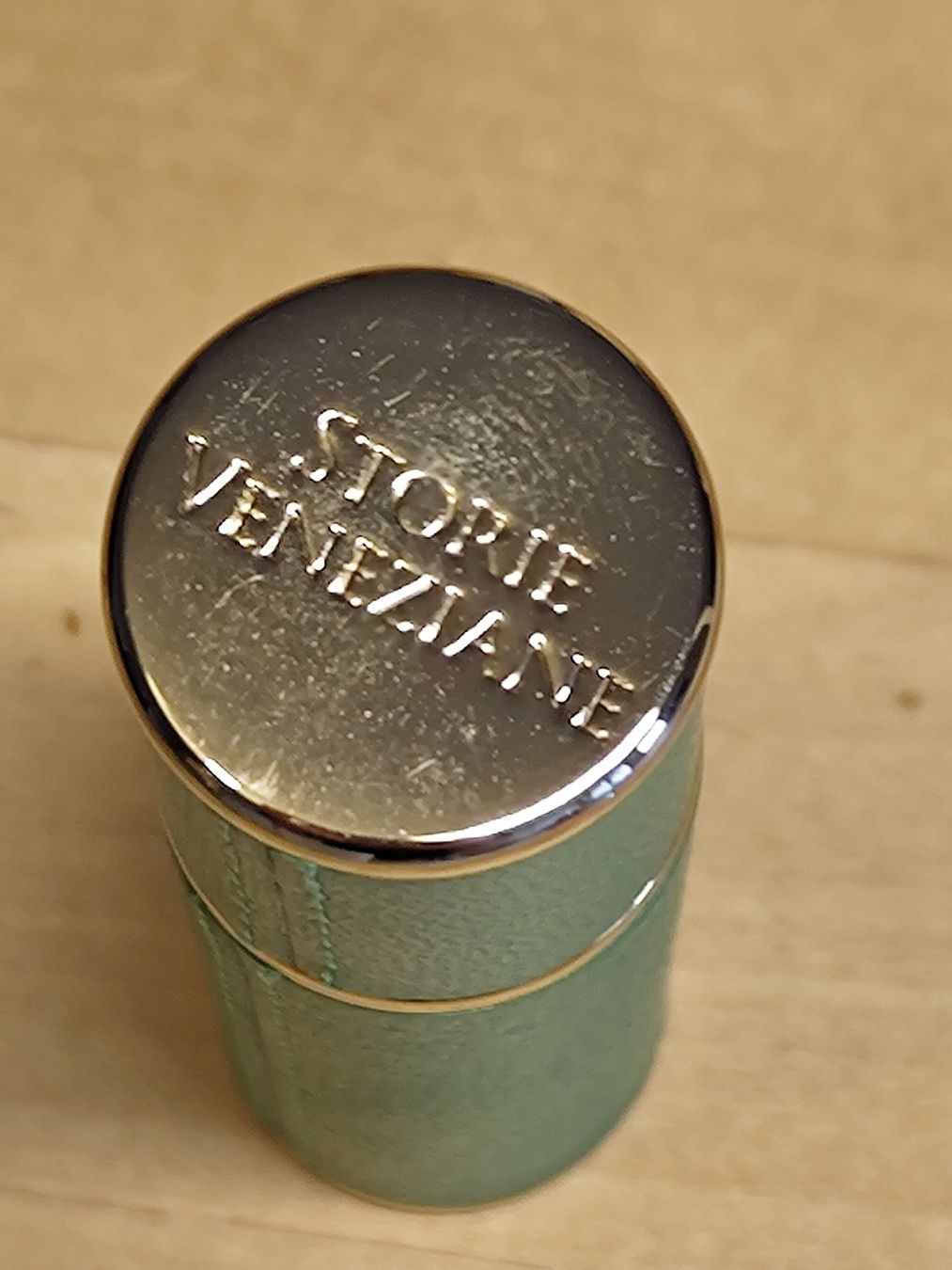 Altri Prodotti per fumatori: Parfumzerstäuber grün Lederoptik Leer – Usato da Gasel venduto da Toastyengineer 1