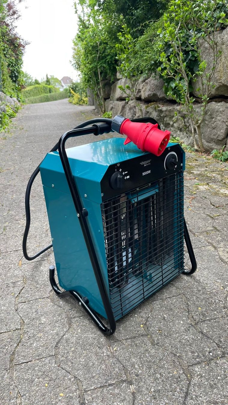 Radiatori: Bauheizer 9000/4500 W – Usato da Dänikon ZH venduto da Simpam