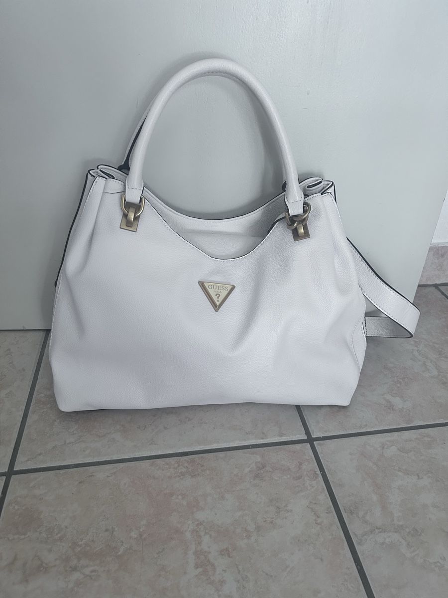Guess Borse da donna: Borsa Guess – Usato da Cugnasco venduto da sd1520