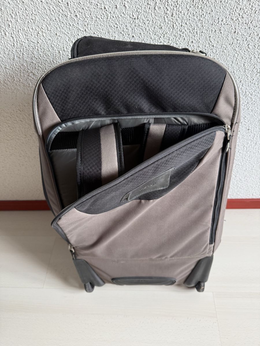Altro in Aeronautica: meru Traveller Tasche/Rucksack – Usato da Elgg venduto da _Illy_ 1