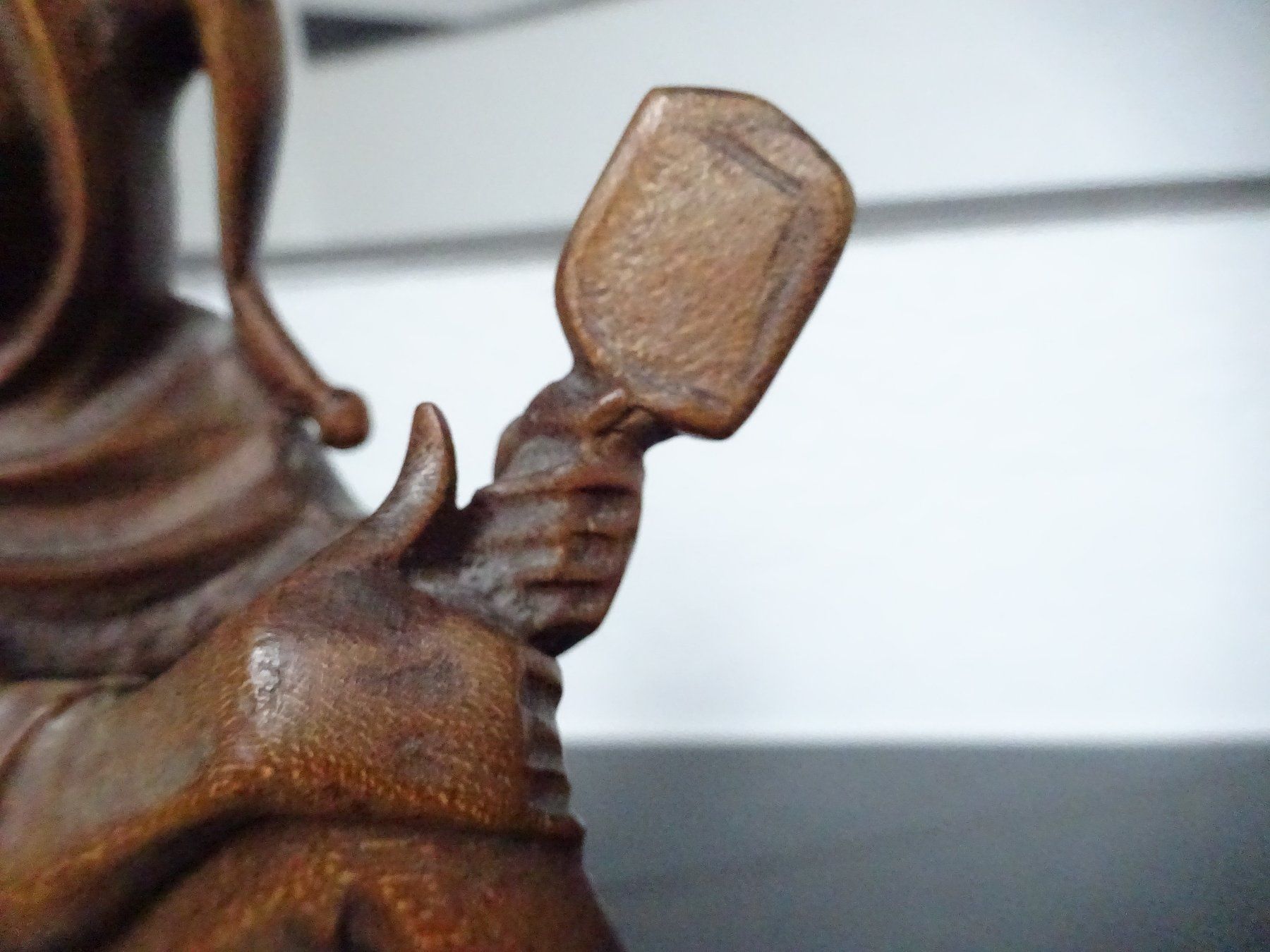 Skulpturen & Statuen: Skulptur / Till Eulenspiegel mit Eule + Spiegel – Gebraucht aus Esslingen von eintagammeer 3
