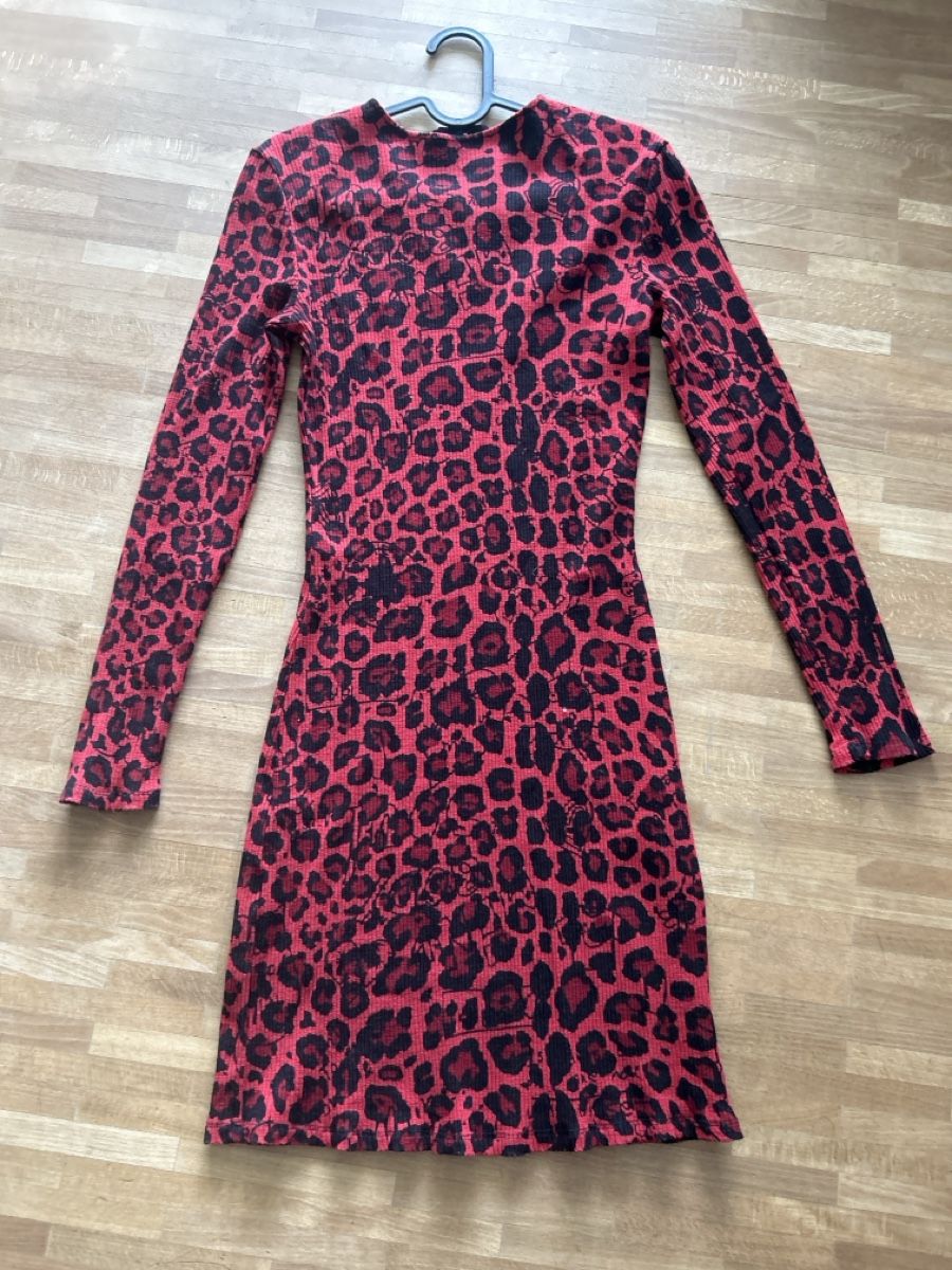 Desigual Vestiti: Desigual Kleid, Gr. 36, Rot mit Leo-Muster – Nuovo (secondo la descrizione) da Langnau im Emmental venduto da Iriss 3