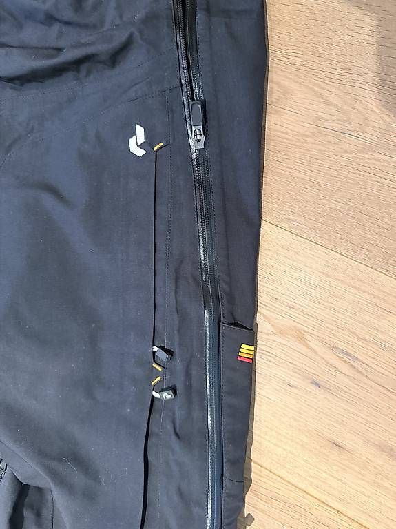 Pantalons: Peak Performance Skihose Herren M – D'occasion à Altendorf par Tarabell 4