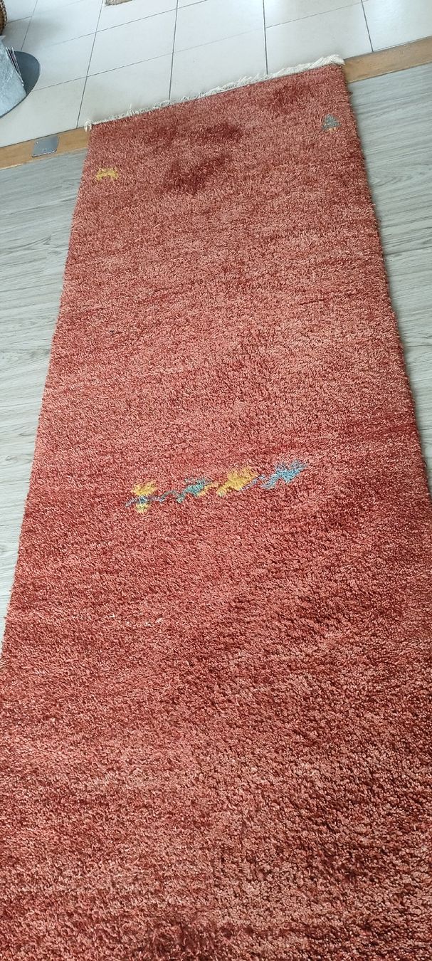 Bodenmatten: très beau tapis rouge, 76 x 285cm – Gebraucht aus Riaz von Tobydesmonts 3
