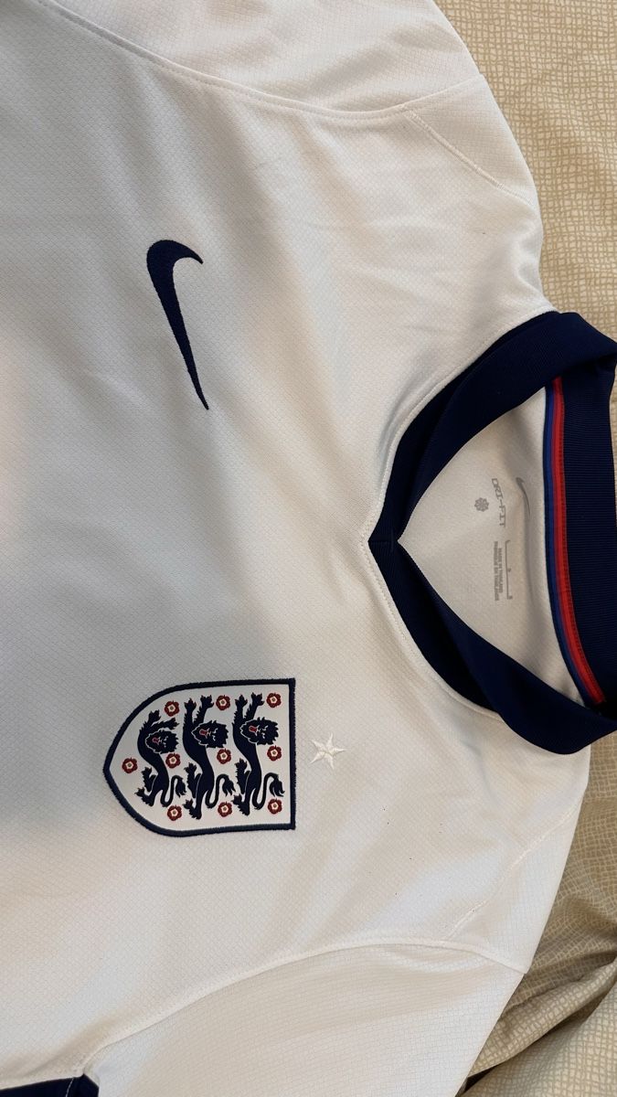 Nike Canottiere & Pantaloni: England Jersey 2024  – Nuovo (secondo la descrizione) da Oberrieden venduto da jon_5cl2 2
