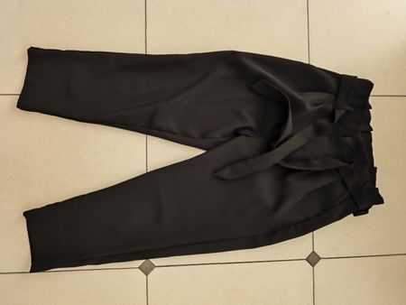 Damen paperbag Stoffhose schwarz Grösse 38/30
