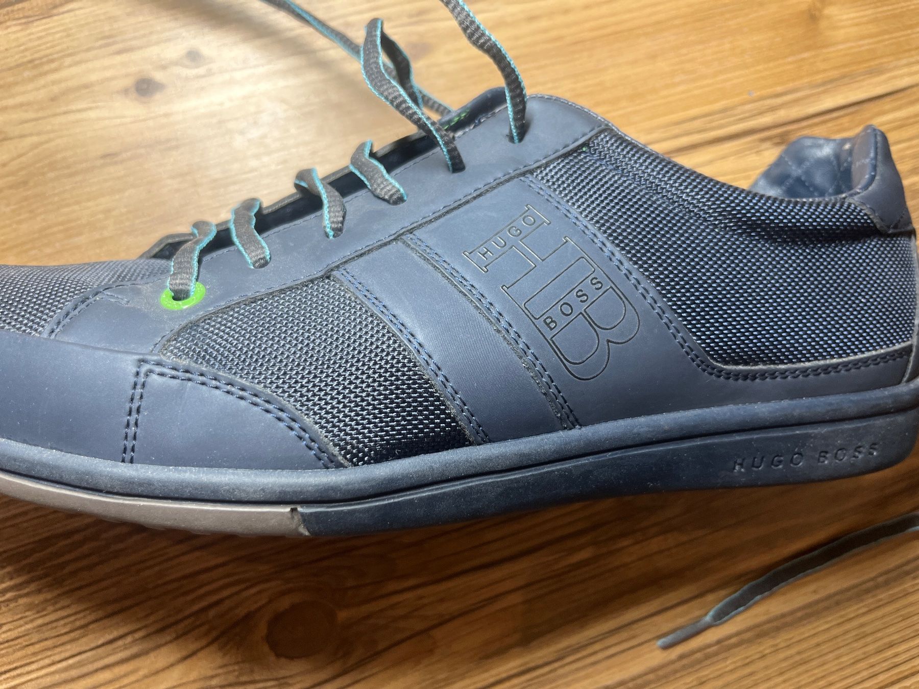 Hugo Boss Scarpe da uomo: Hugo Boss Green NEU Eldotex-X – Nuovo (secondo la descrizione) da Schlieren venduto da holzfreiweiss