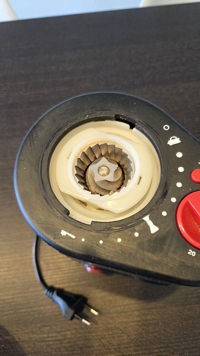 Bodum Elettrodomestici da cucina: Bodum Bistro Kaffeemühle – Usato da Umiken venduto da R.Zicola 2