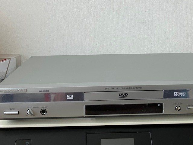 Multimediaplayer & Streamer: DVD Player – Gebraucht aus Zürich von JanetT01