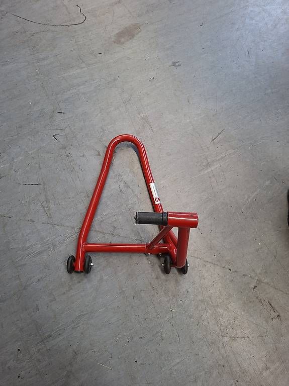 Béquilles: Ducati Hinterrad Boxenständer – D'occasion à Winterthur par chr_6gmv 3