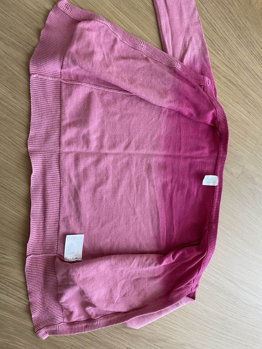 Giacche & Cappotti: Mädchen Strickjacke Gr. 116 – Usato da Grosshöchstetten venduto da and_7gf5 2