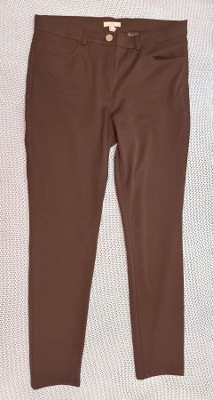 • Hose von H&M •