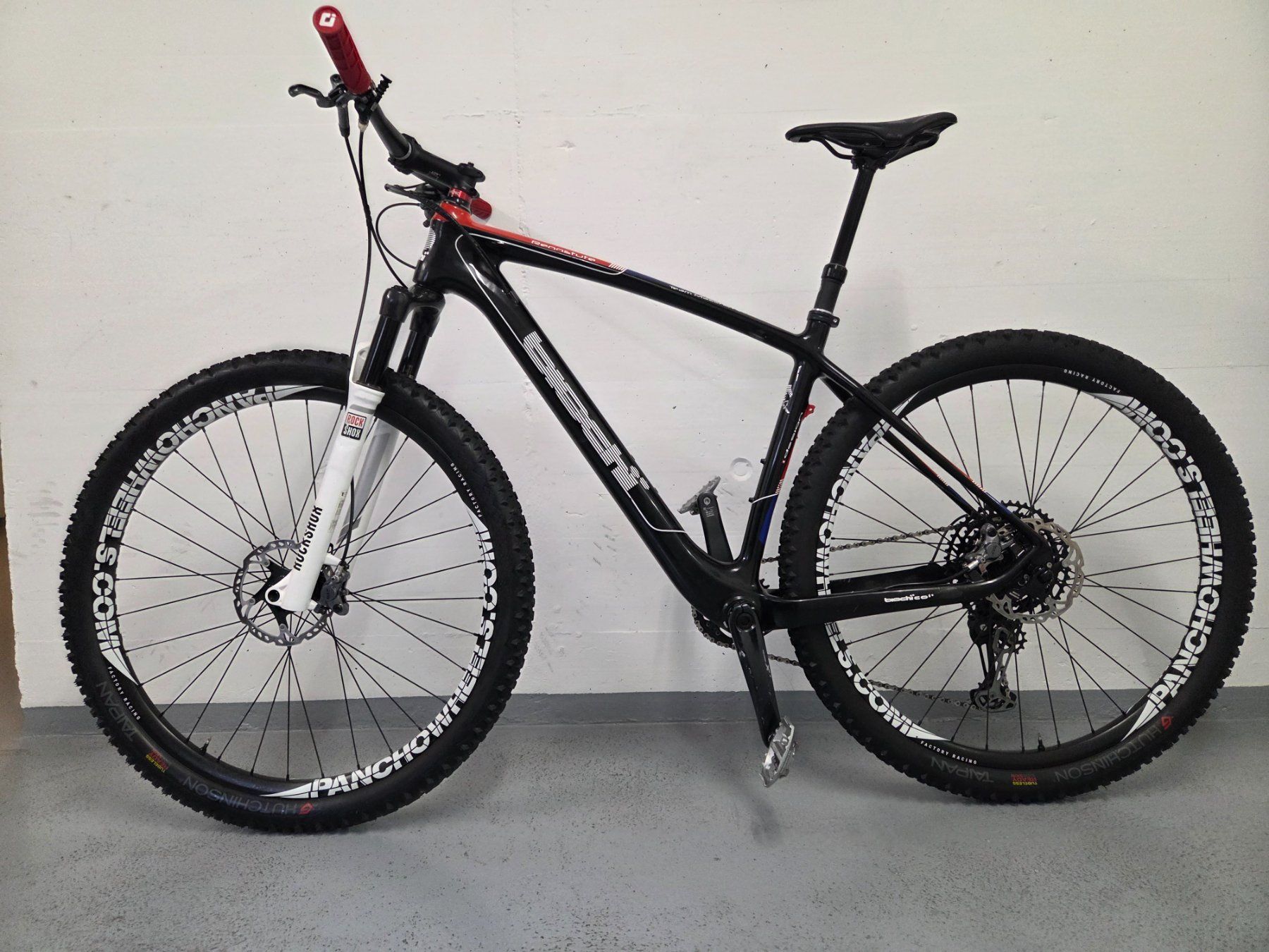 Velos: MTB Hardtail Carbon "BISCHI BIKE" – Gebraucht aus Staad von Bambam383