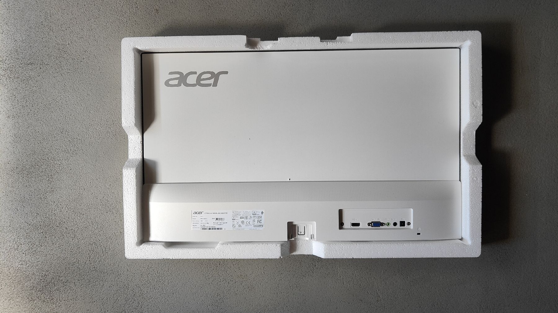 Monitor: Acer Bildschirm R1 Series – Nuovo (secondo la descrizione) da Sissach venduto da Ullukai 2