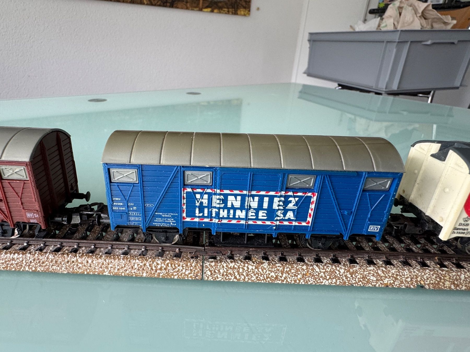 Lima Modellini di ferrovie: 7 Lima Güterwagen – Usato da Köniz venduto da Henebe 3