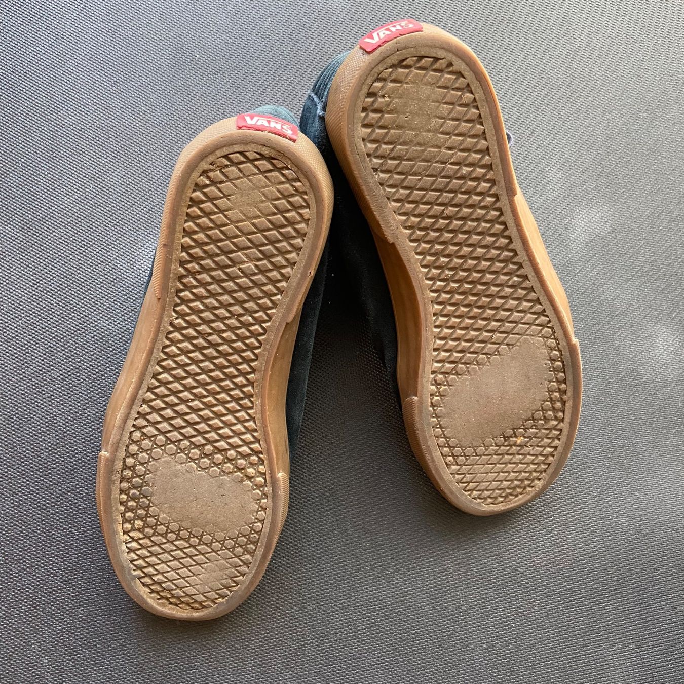 Scarpe da uomo: Vans Sneakers Schwarz 38.5 – Usato da Zürich venduto da Cilla 9