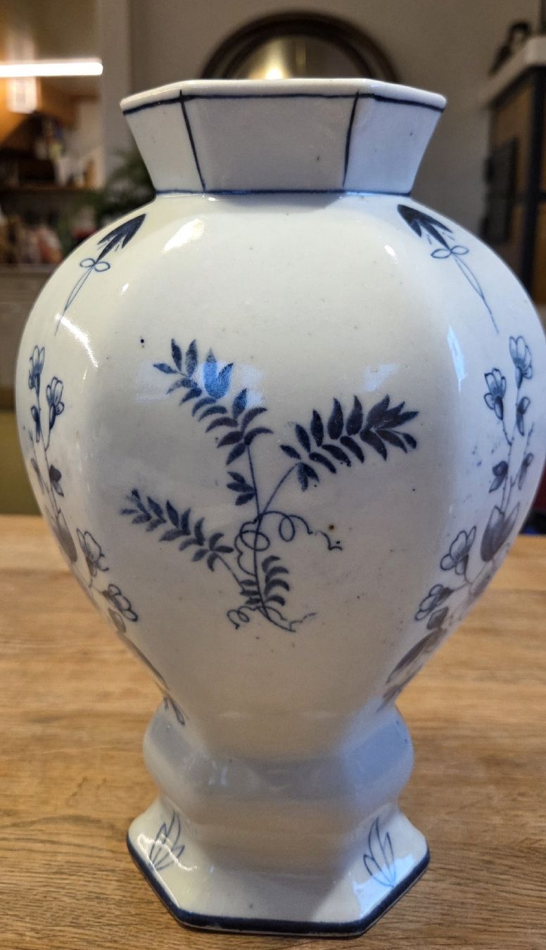 Vasen & Gefässe: Alte Delft Fayence Vase – Gebraucht aus Rehetobel von hobirot01 3
