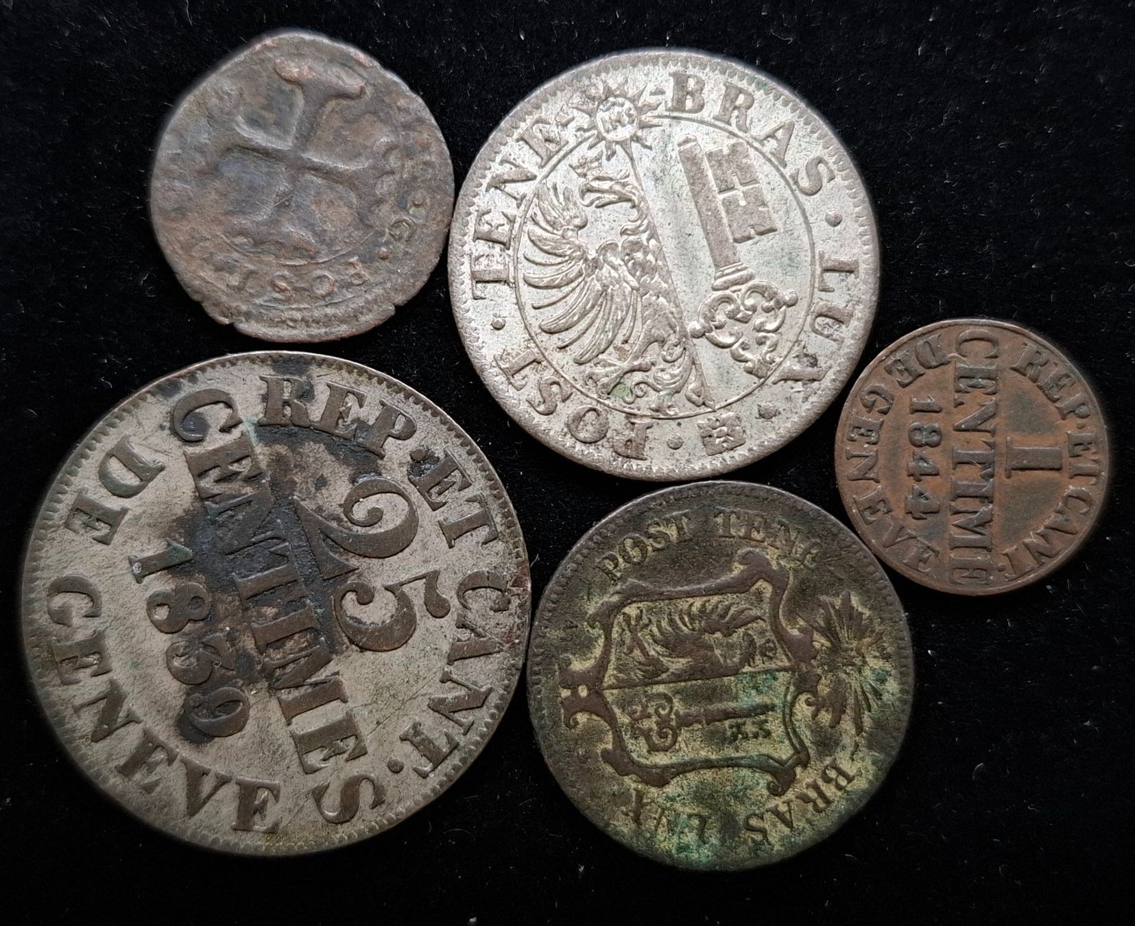 Tutti le monete: 5 alte Genfer Kantonalsmünzen siehe Scan – Usato da Bern 14 venduto da rvonmay 1