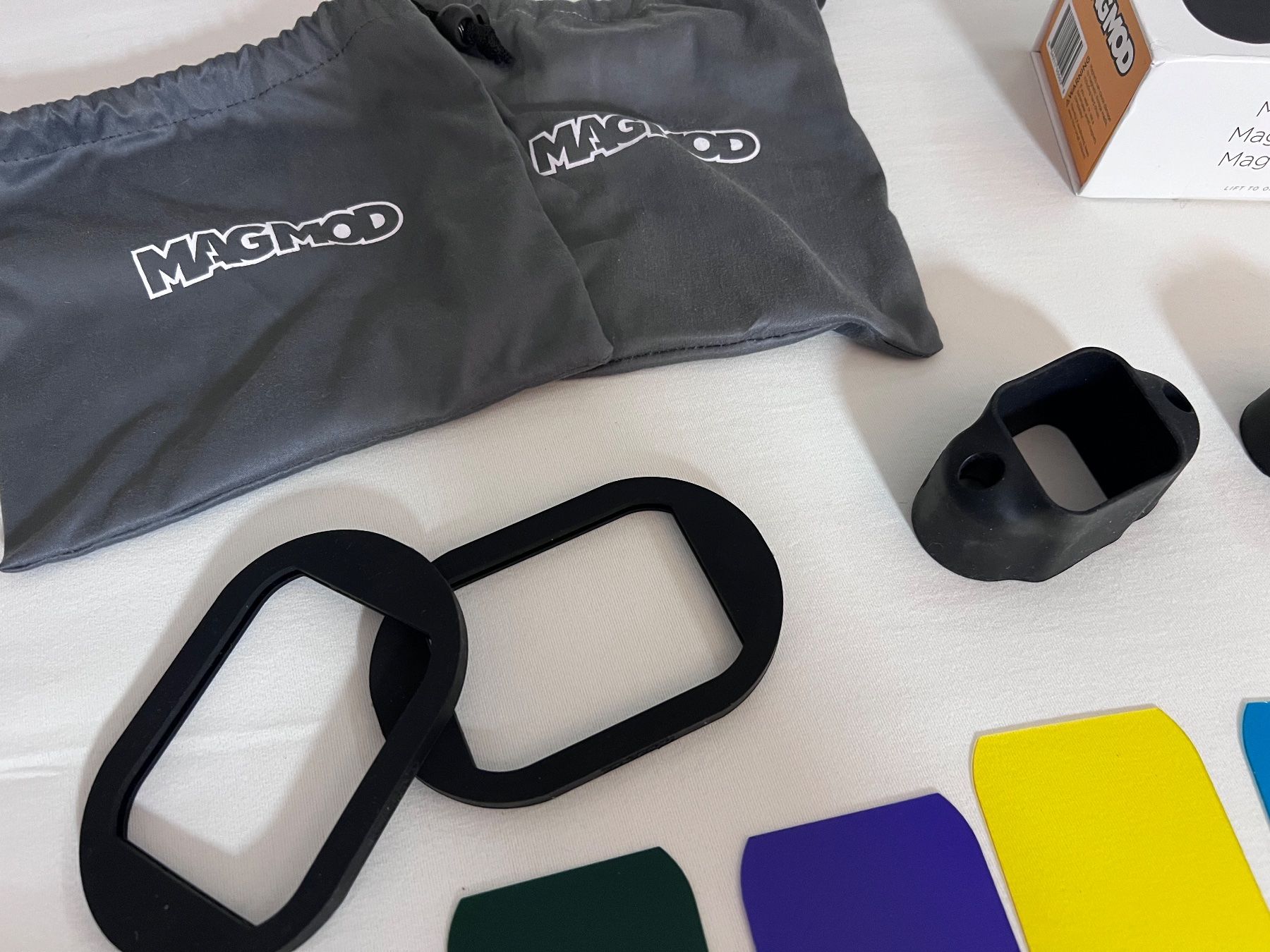 Flash: MagMod MagGrip/Grid/Gel + Lightsphere + Focus Shifter – Usato da Küsnacht ZH venduto da PremiAirFPV 1