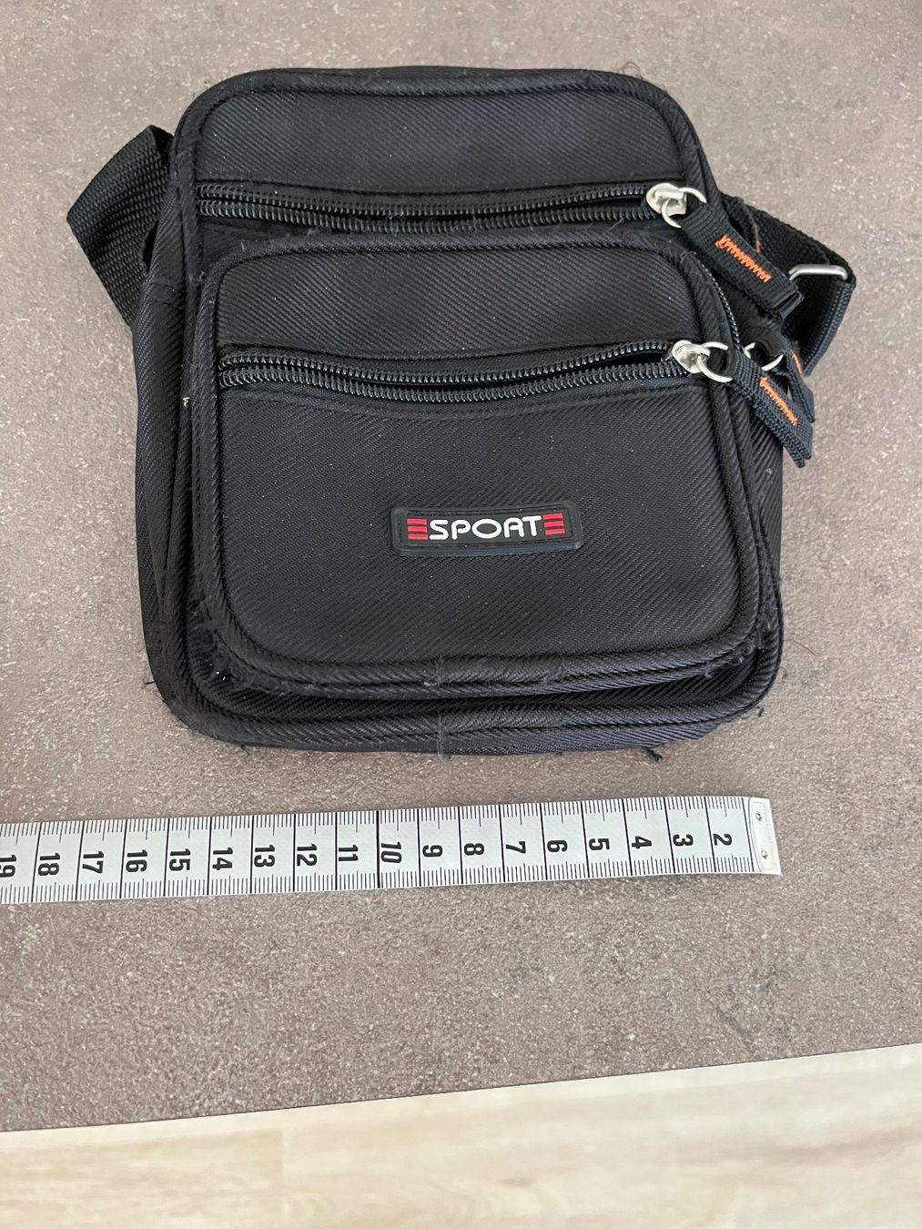 Sacs: Schwarze Umhängetasche – D'occasion à Rüfenacht par lilly_67 3