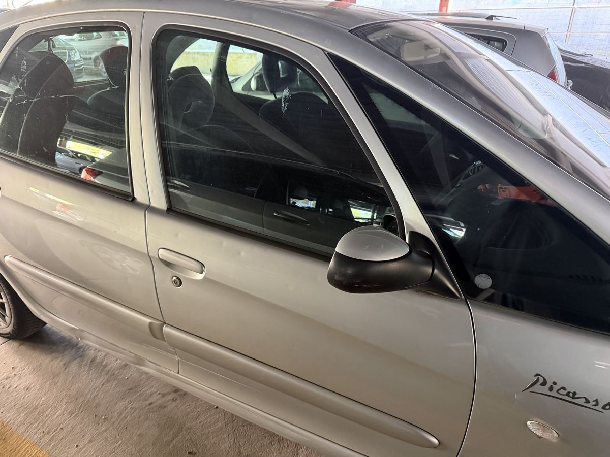 Citroën Automobili: Citroen picasso 2.0hdi ab mfk – Usato da Lyss venduto da xydz 4