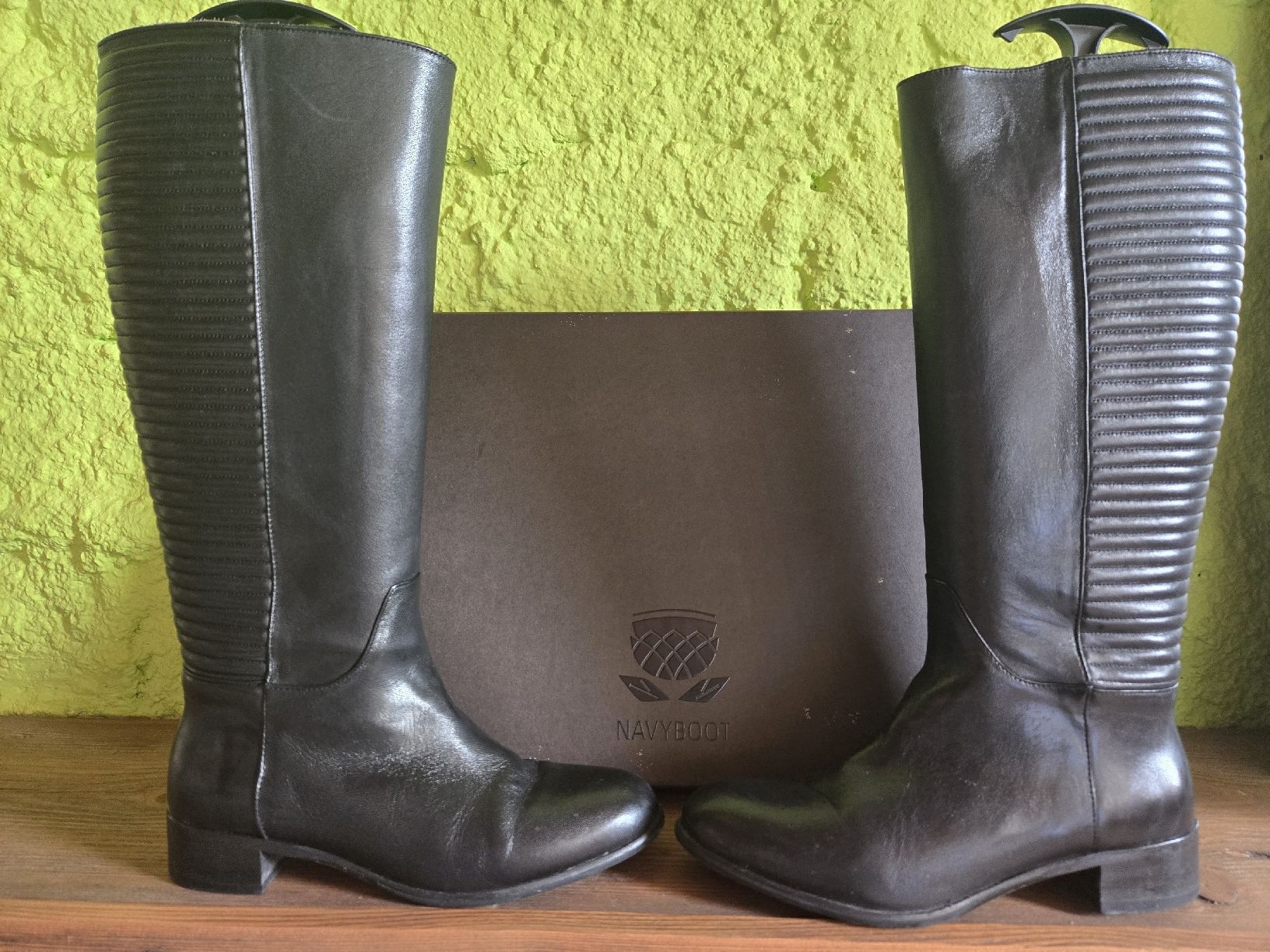 Navyboot Scarpe da donna: bottes femmes Navyboot – Usato da Montet (Broye) venduto da CandiceD
